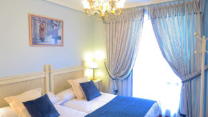 Palacio Azcárate habitación