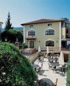 Palacio Azcárate exterior